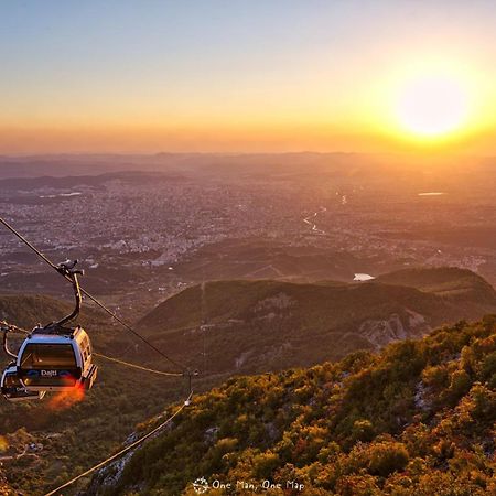 地拉那Dajti Mountain View公寓 外观 照片